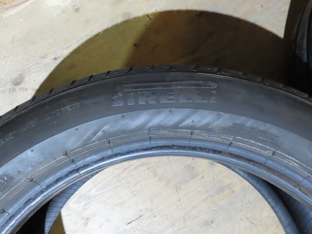 2 Sommerreifen Pirelli Powercy