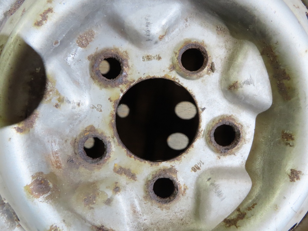 2 Ganzjahresräder für VW T3