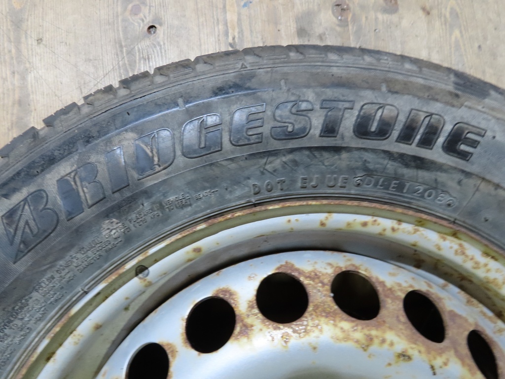 Bridgestone Polaris Rad für VW T5/T6 (Sommer)