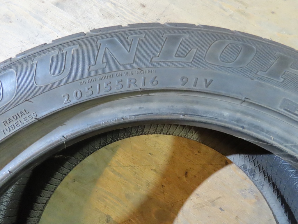2x Dunlop Sommerreifen 205/55 R16 91V
