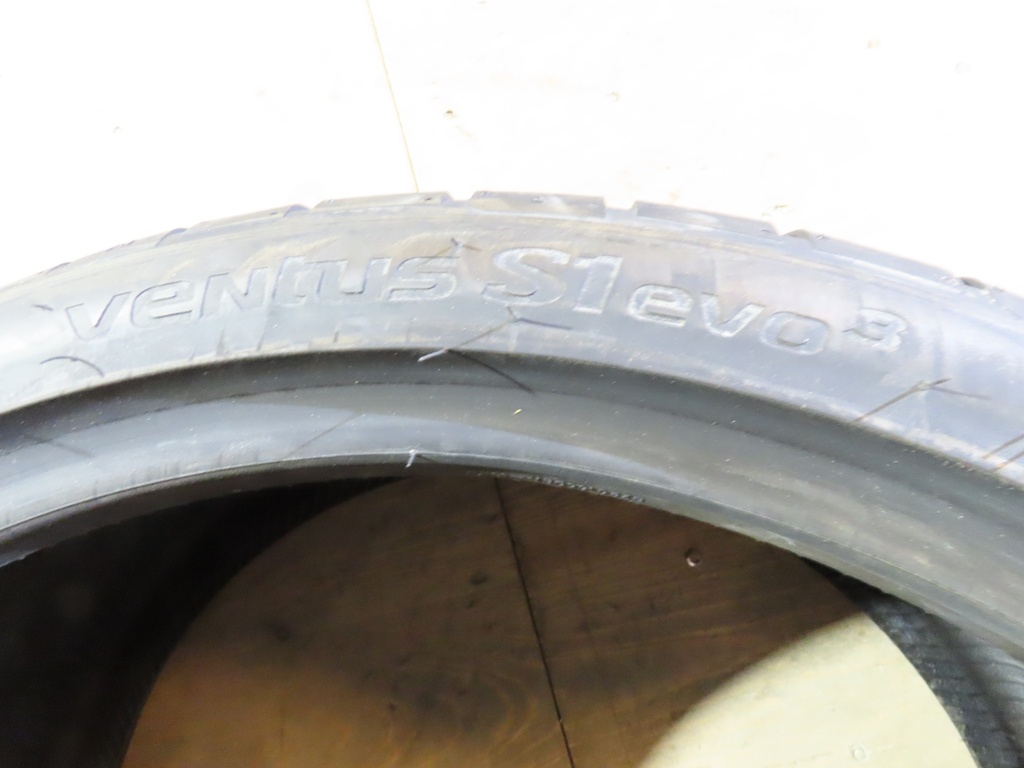Hankook Ventus S1 evo3 Sommerreifen 255/30ZR20 92Y