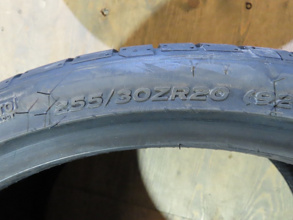Hankook Ventus S1 evo3 Sommerreifen 255/30ZR20 92Y