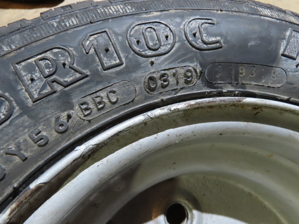 2x Sommerreifen Anhänger Maxxis Security
