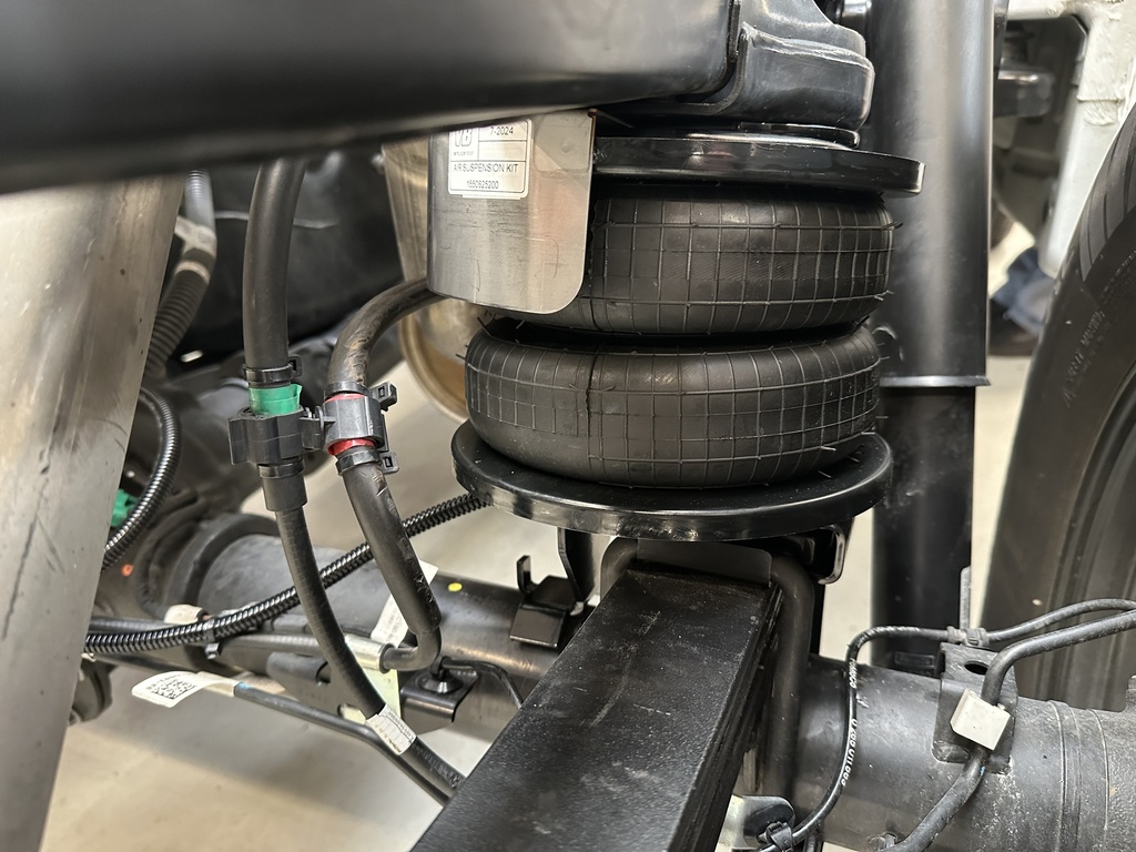 Auflastung SemiAir Base Amarok, Ranger Achslast 2 2'300kg