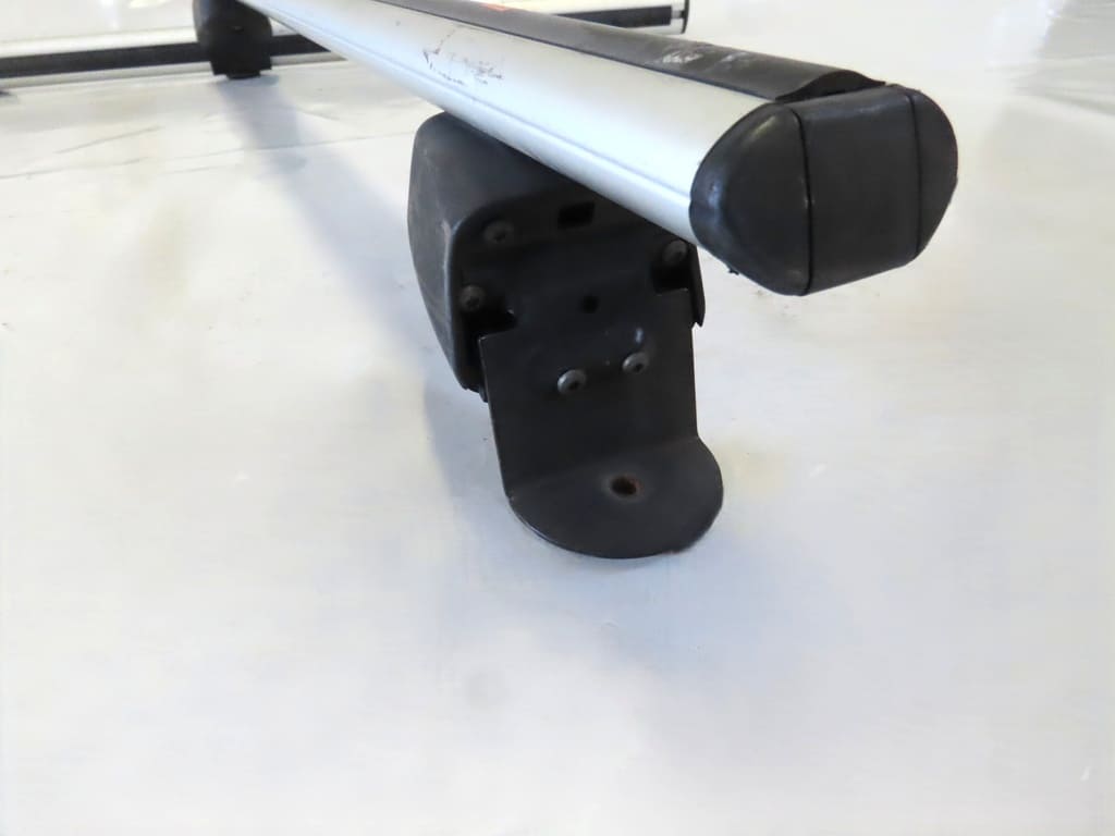 2 Gamaparts Dachträger für VW Tiguan (ZCH-871-101-C-2K0)-Occasion