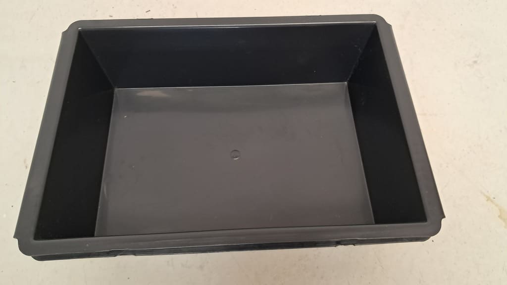 Staubox unter der 3er-Sitzbank in der 2. Sitzreihe für VW California