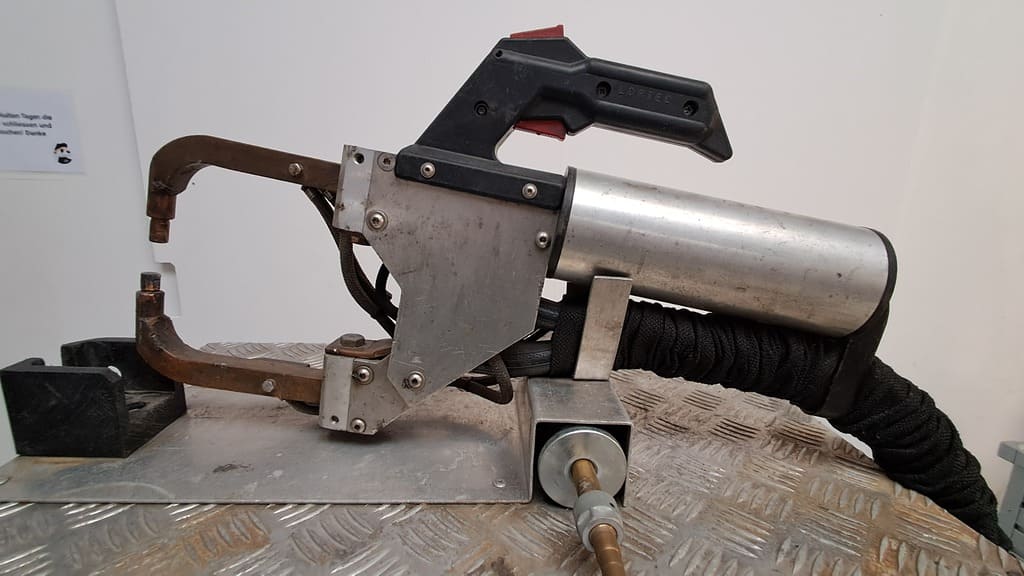 mobiles Widerstandspunktschweißgerät (Karosserie-/Blechschweißgerät)