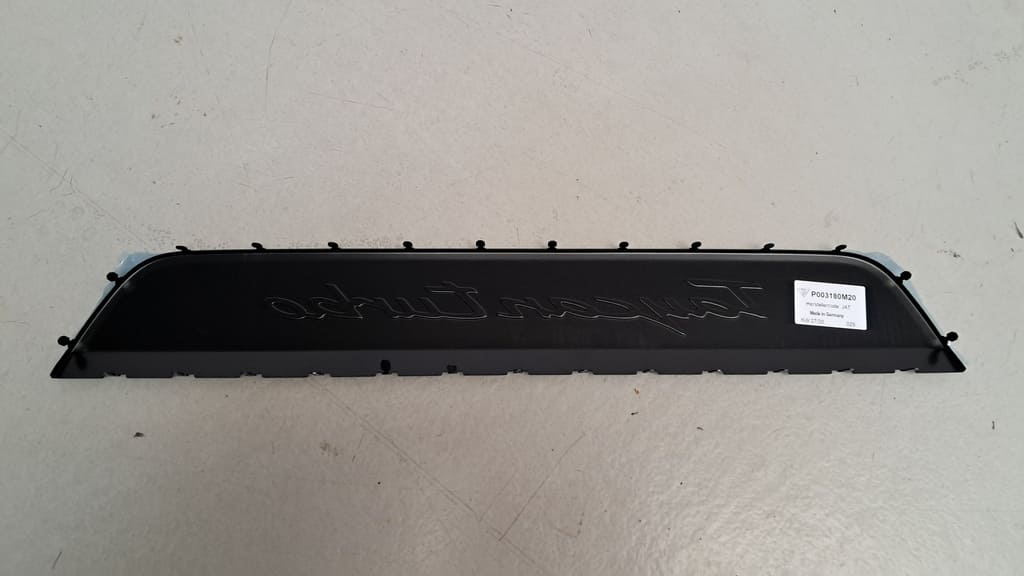 Original Porsche Einstiegsleiste rechts/links für Porsche Taycan Turbo