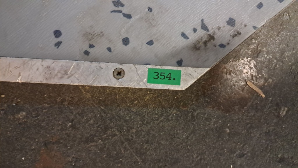 Bodenplatte für VW T5/T6 mit 1 Schiebetüre (2-teilig)