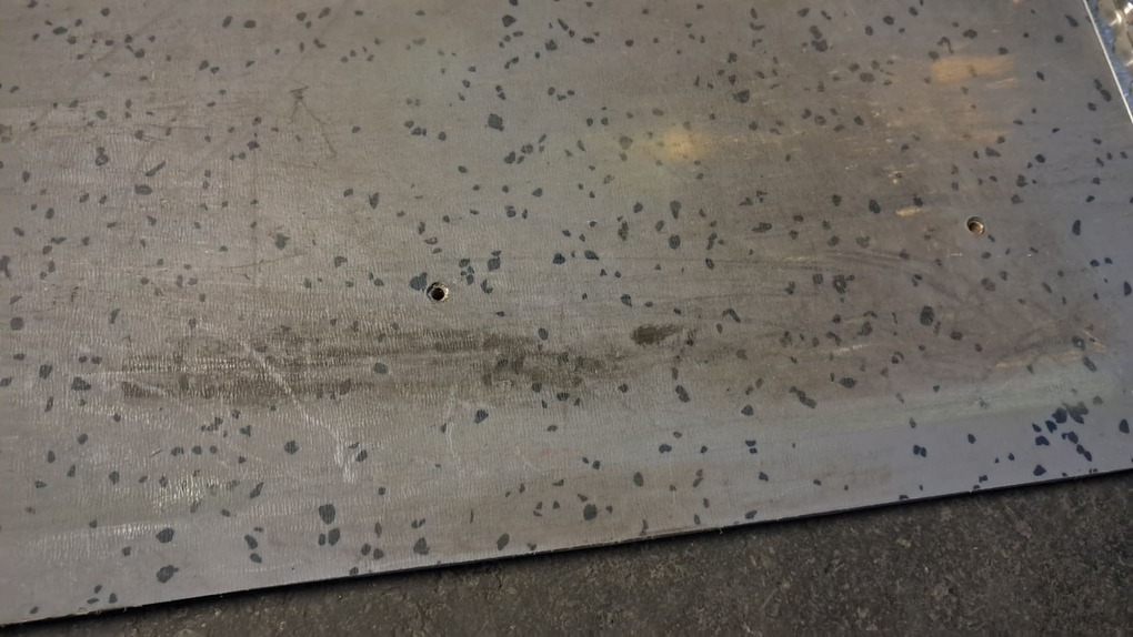 Bodenplatte hinten T5/T6 mit inkl. Airlineschiene (1-teilig)