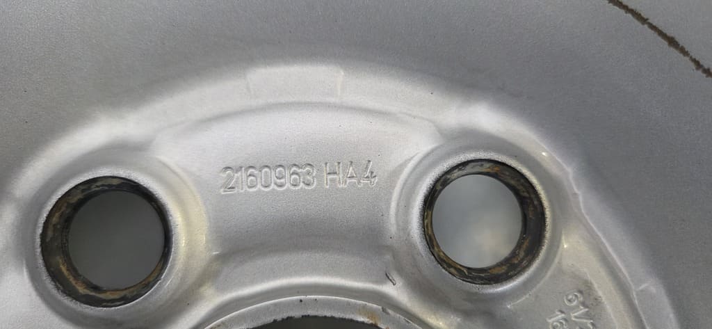 Radsatz Hankook Radial RA28E 215/65 R16C für VW T5/T6/T6.1