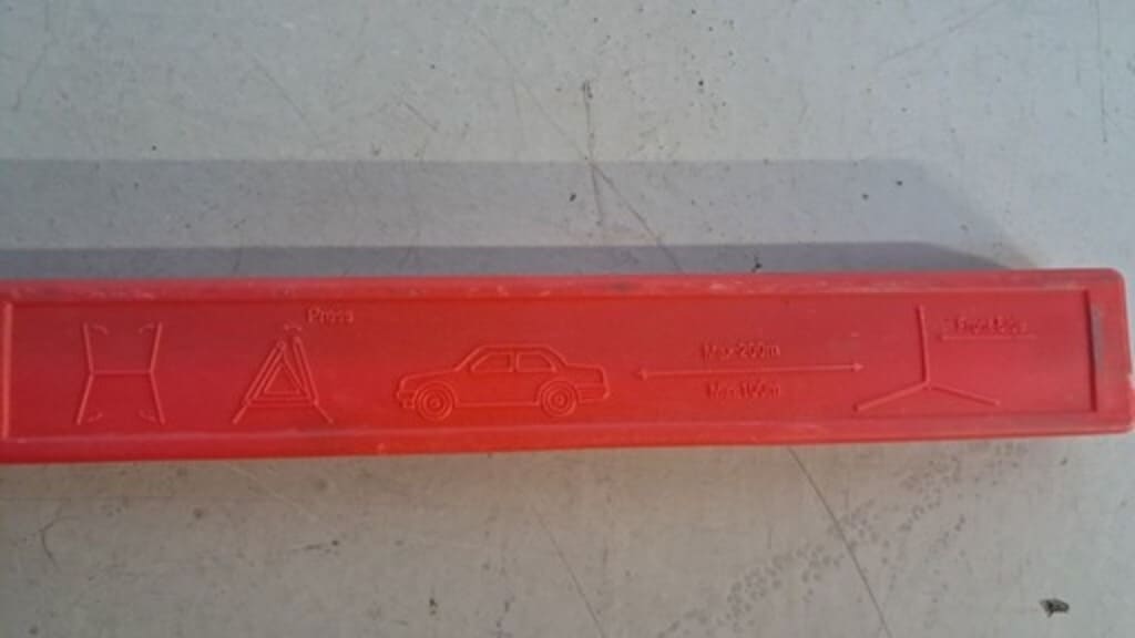 Kfz-Warndreieck (Pannendreieck)