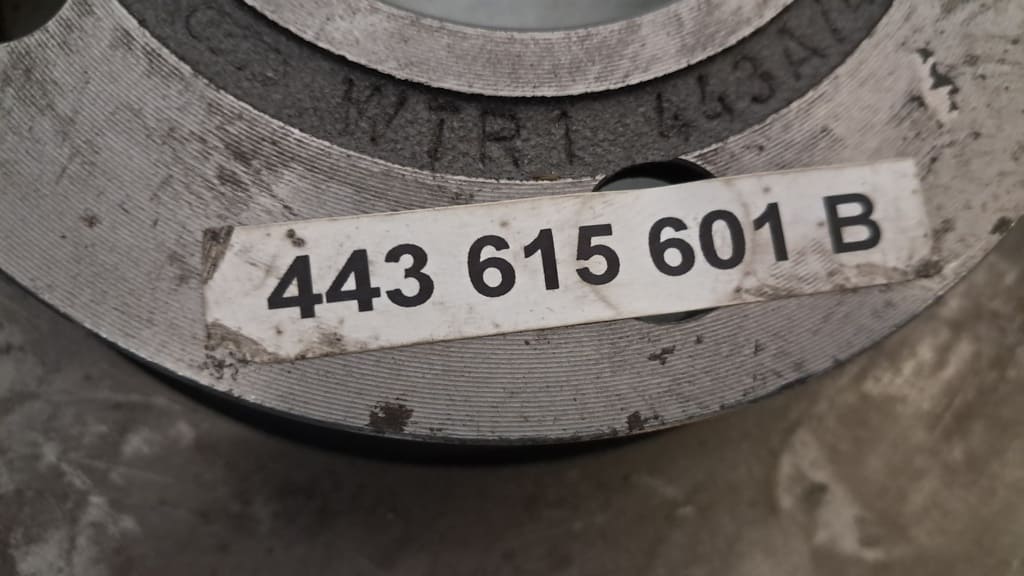 Originaler Bremsscheibensatz (443615601B) für Audi 100 / 200 C3