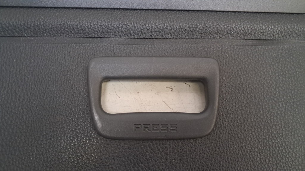 Kofferraumabdeckung (3C9 867 871 G) für VW Passat