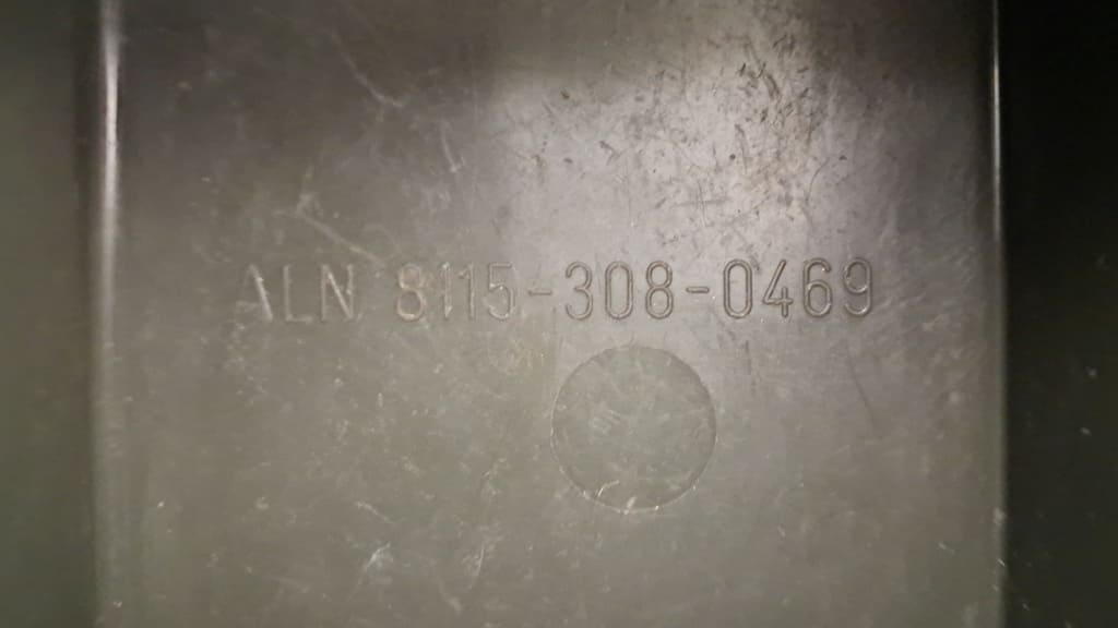 Militär Olivgrüne Kunststoffbox Schweizer Armee