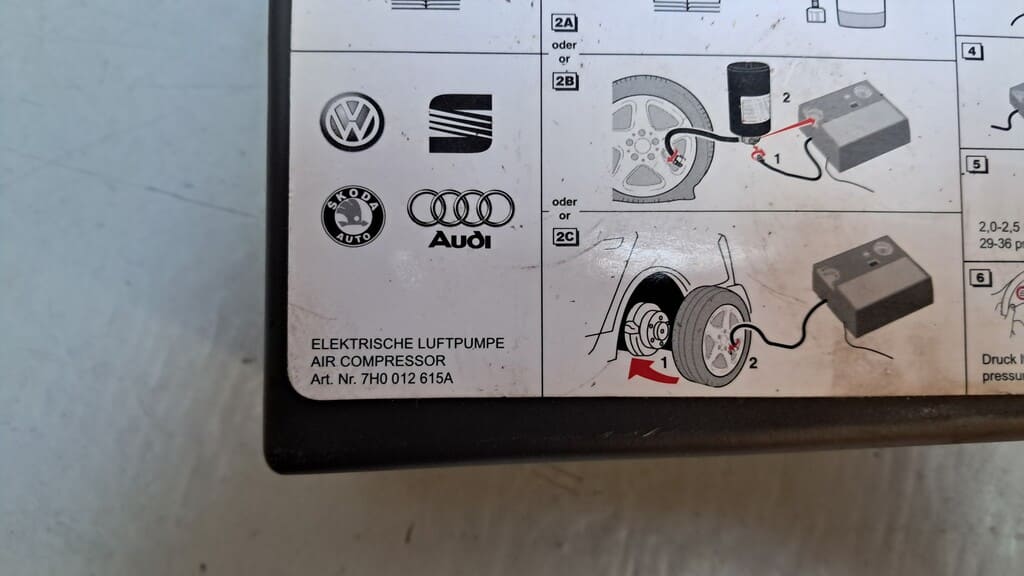 mobiler elektrischer Luftkompressor 7H0012615A (Reifenluftpumpe)