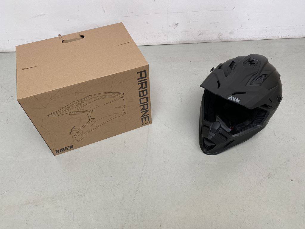 Motorradhelm Raven