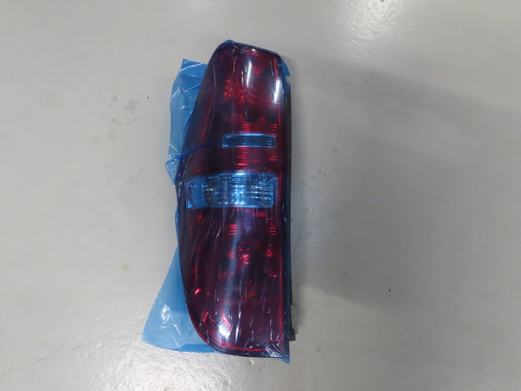 Hyundai H1 Heckleuchte (Links) – Occasion