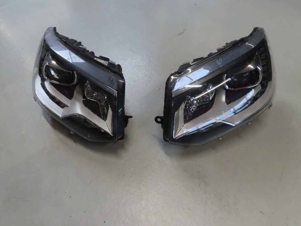 Xenon Scheinwerfer VW T5 – Occasion
