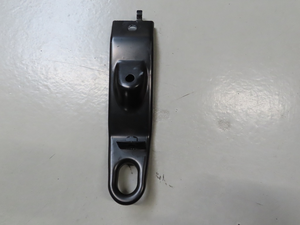 Zugöse/Abschleppöse VW T5/T6 – Occasion