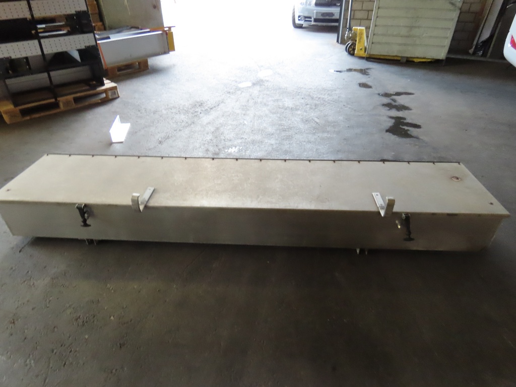 Dachträgerbox Alu – Occasion