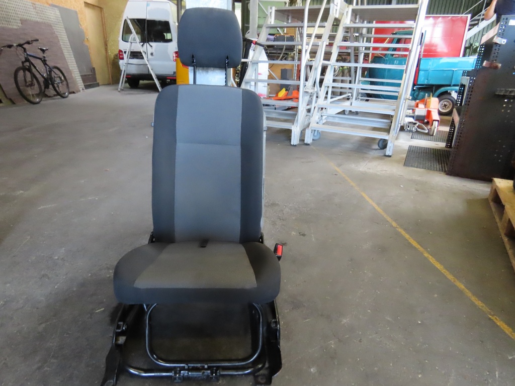 klappbare Sitzbank VW Caddy – Occasion