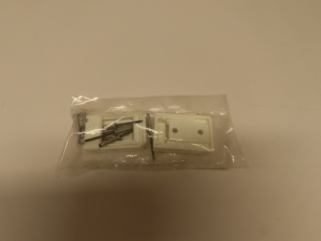 Möbeltürverschluss weiss