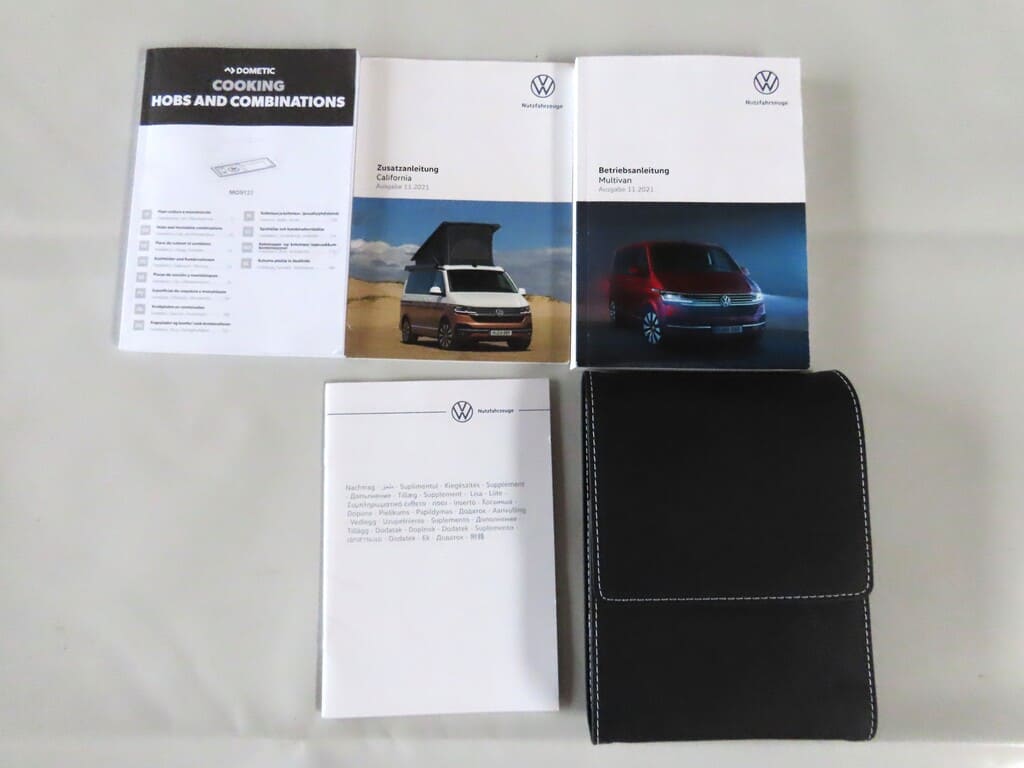 komplettes Handbuch-Set für einen VW California / VW Multivan-Occasion