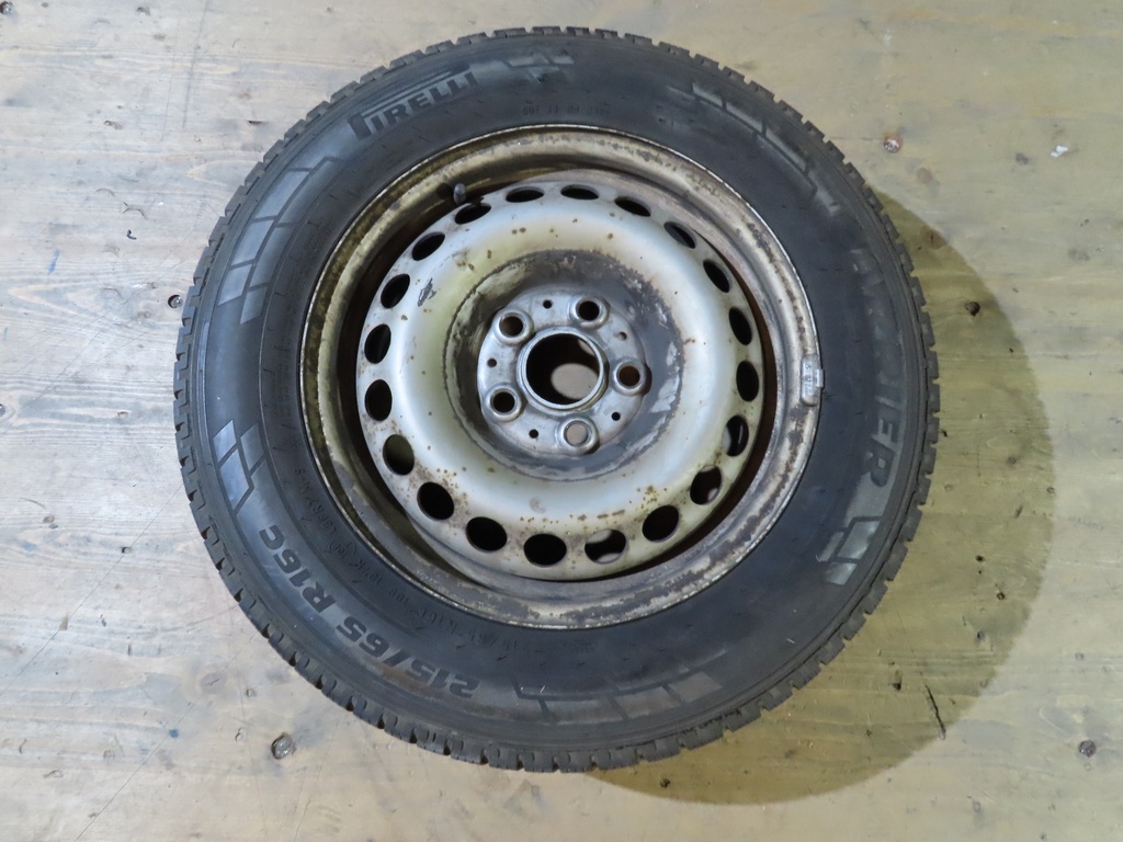 Pirelli Carier  Rad für VW T5 16&quot; (Winter)-Occasion