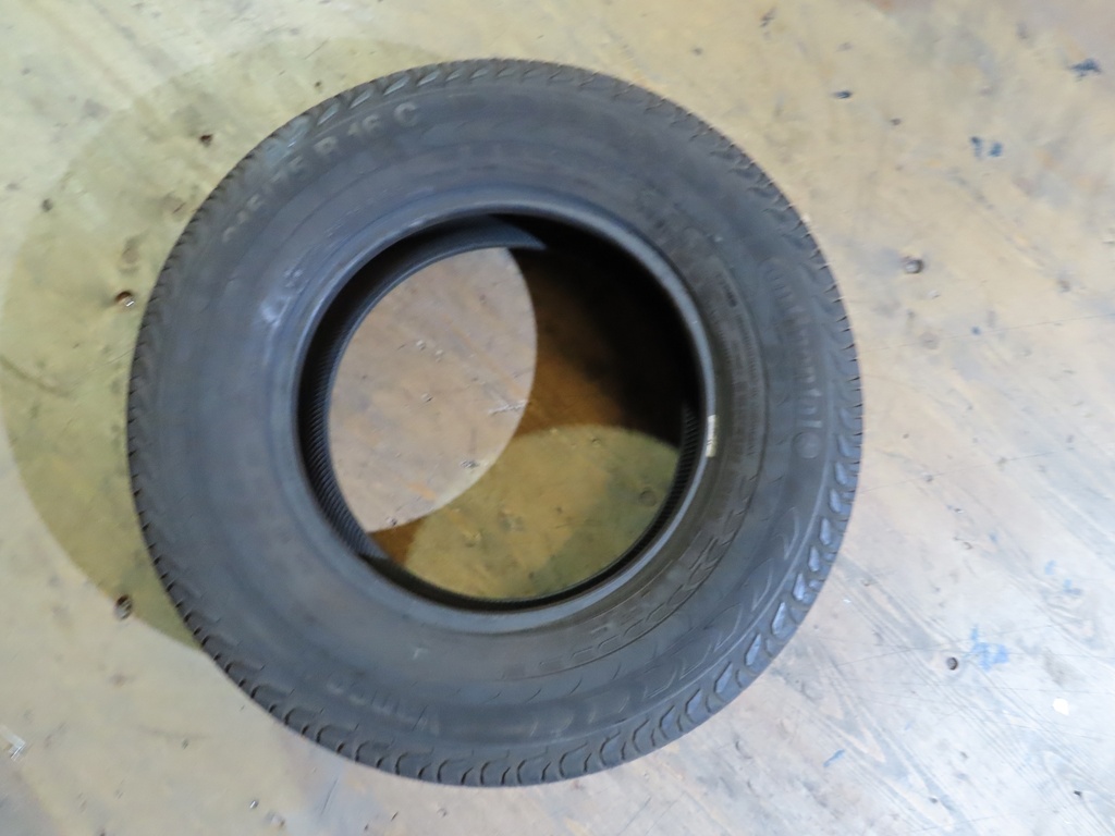 Continental Reifen 215/75R16C (Sommer)-Occasion