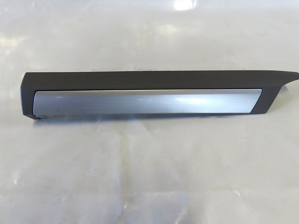 Zierliste für Amaturenbrett VW T6.1-Occasion