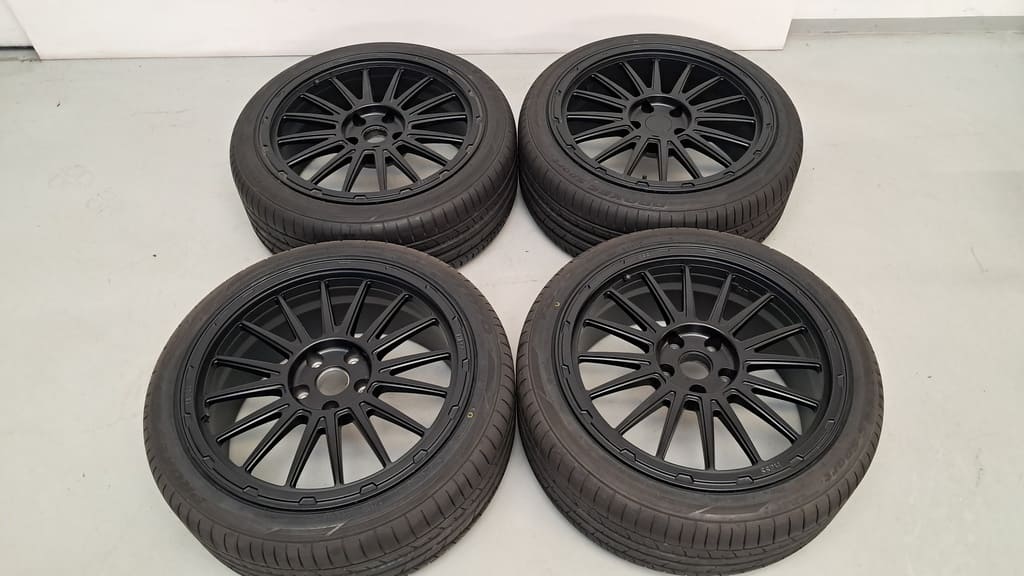 Radsatz Toyo Proxes Sport 245/40 20 Zoll für VW T5/T6 / T7 Multivan California-Occasion