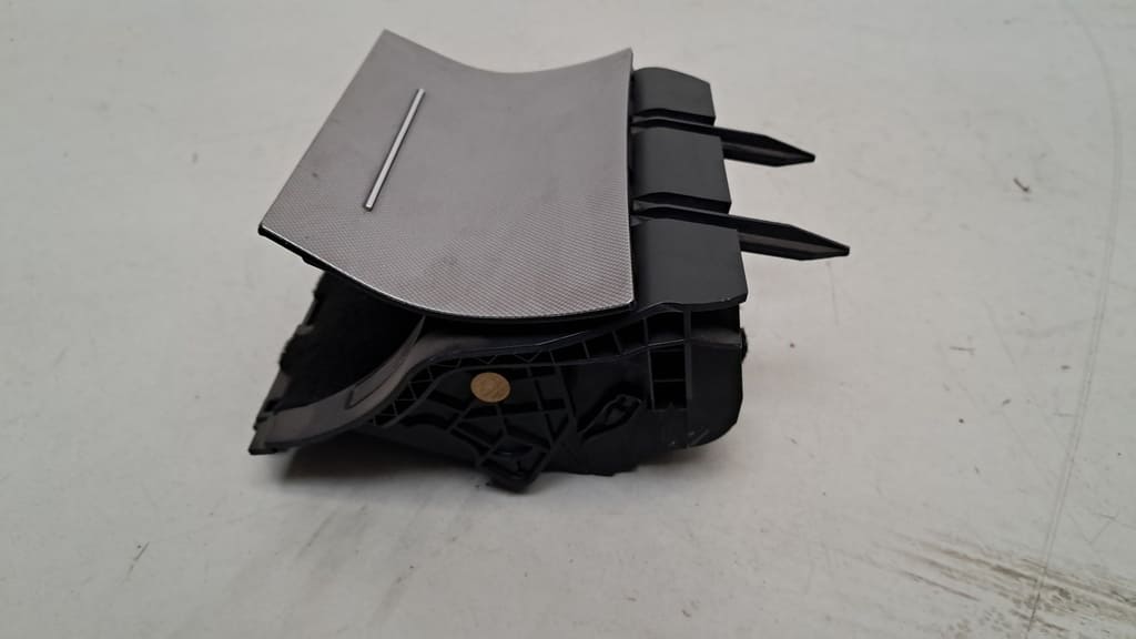 Ablagefach Mittelkonsole (1Z1863077A) für Skoda Octavia III-Occasion