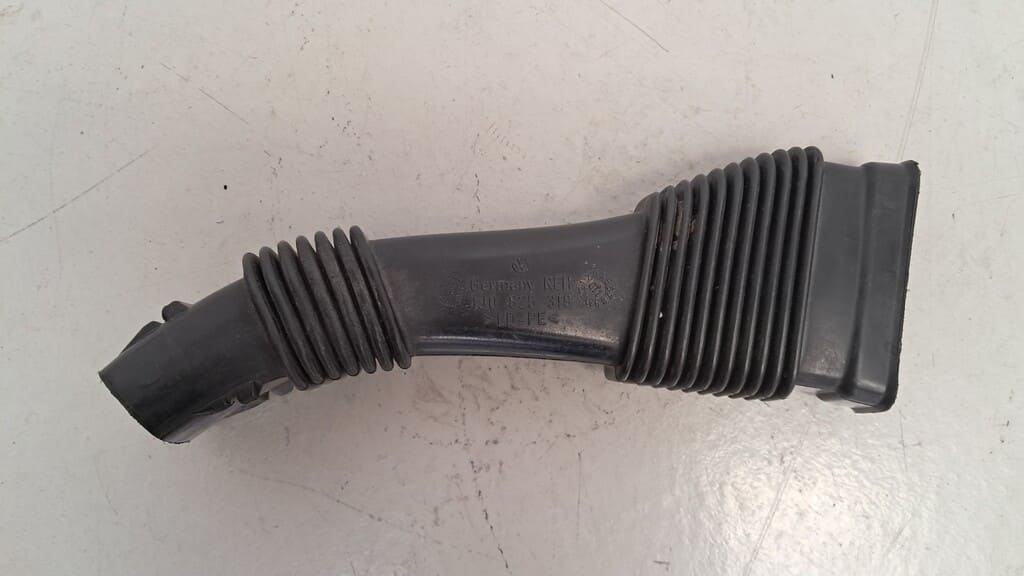 Luftführungskanal (1J0825319) für VW Golf 4 / VW Bora