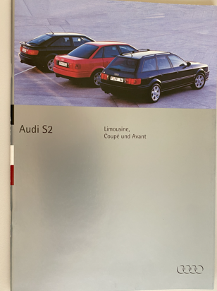 Audi S2 Limousine/Coupé/Avant Magazin (1994)