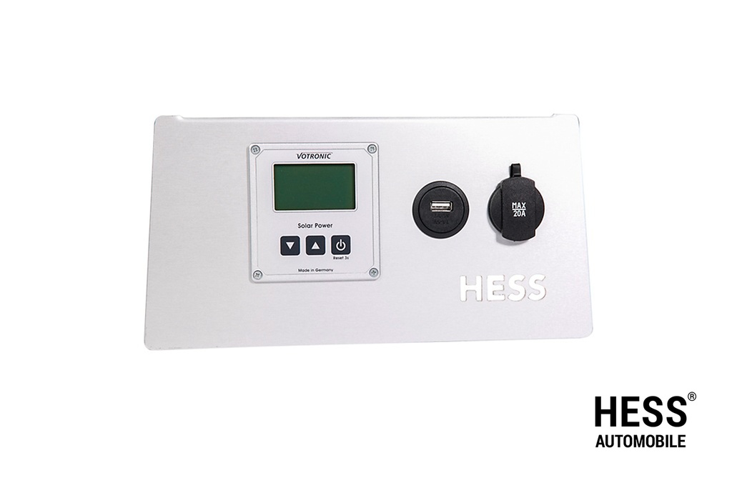 Panel 06 silber mit der Solar-Steuerung, 12 Volt Steckdose und USB Steckdose